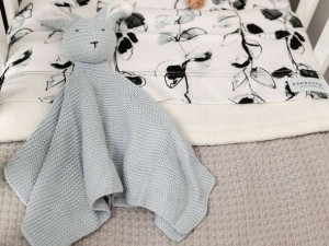 Przytulanka dla noworodka królik Niebieska 30cm 0m+ BAMBOOM